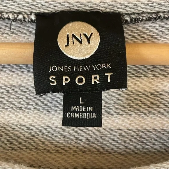Jones New York sport women’s blouse size Large in good condition smoke free home - Picture 4 of 11